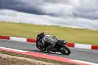 cadwell-no-limits-trackday;cadwell-park;cadwell-park-photographs;cadwell-trackday-photographs;enduro-digital-images;event-digital-images;eventdigitalimages;navarra;no-limits-trackdays;peter-wileman-photography;racing-digital-images;trackday-digital-images;trackday-photos